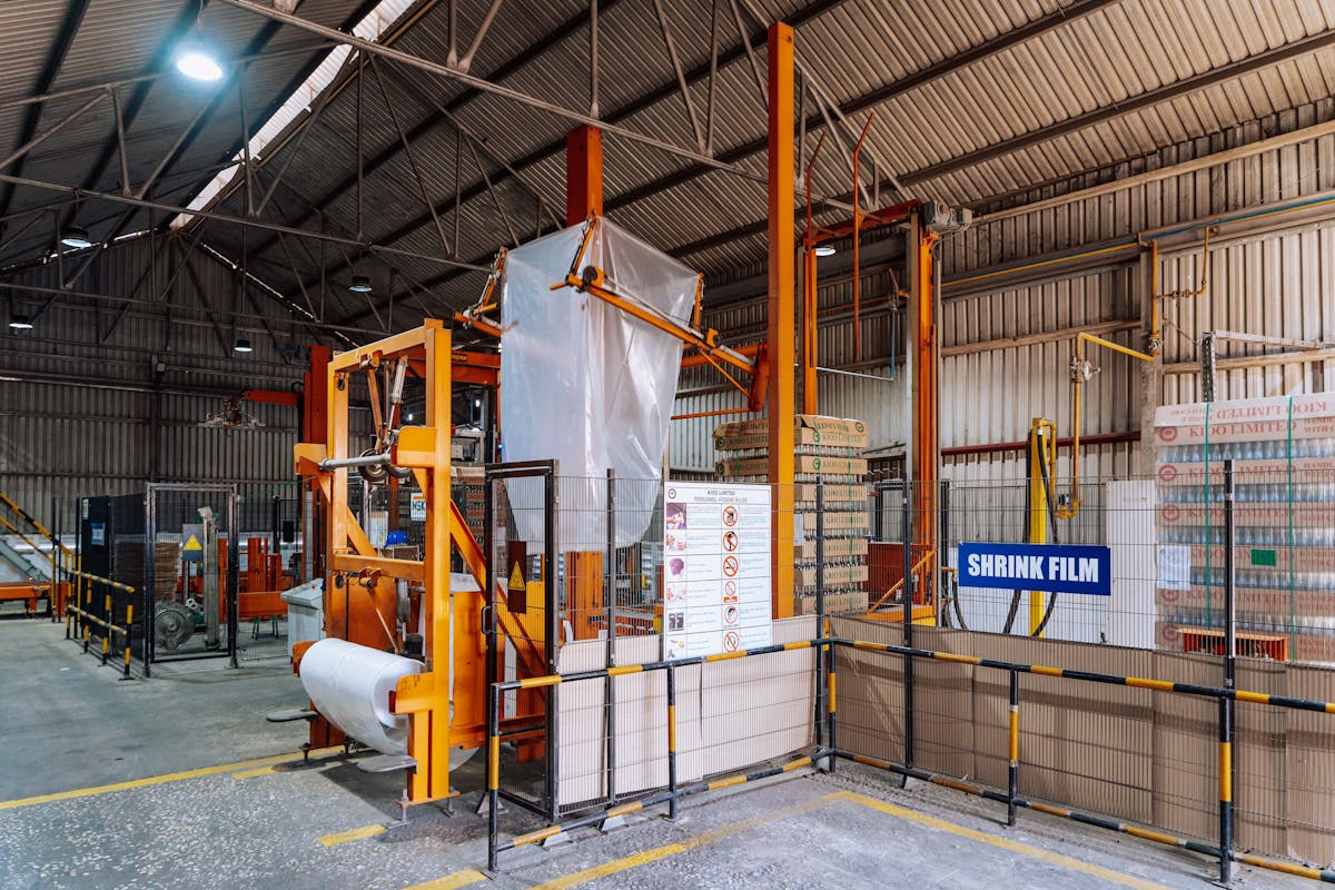 Automatic Pouch Packing Machine - 50g to 1kg